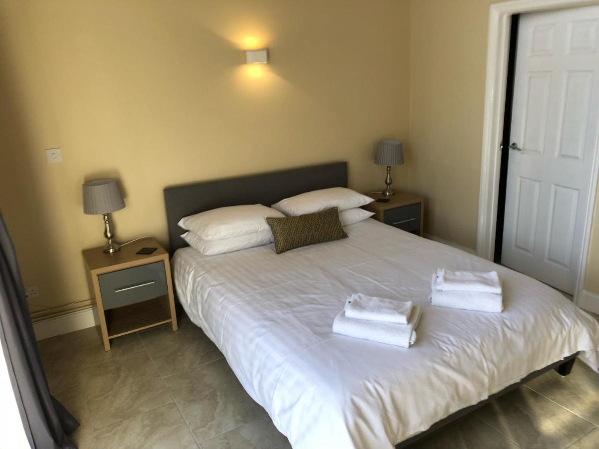 Ramsey Rooms 外观 照片